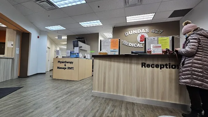 Dundas427 Medical Centre