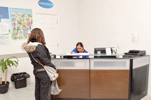 Sheridan Mall IDA Walk - In And Family Practise Medical Clinic