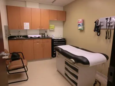 Thompson Walk-In & Medical Clinic Milton