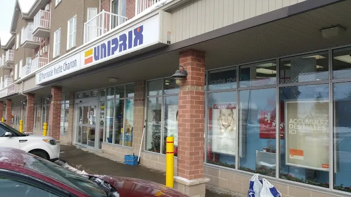 Uniprix Yvette Charron